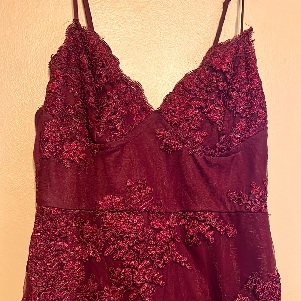 Banjul long lace gown